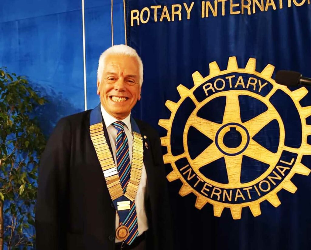 Il governatore distrettuale Pignataro in visita al Rotary Club Galatina Maglie Terre d’Otranto